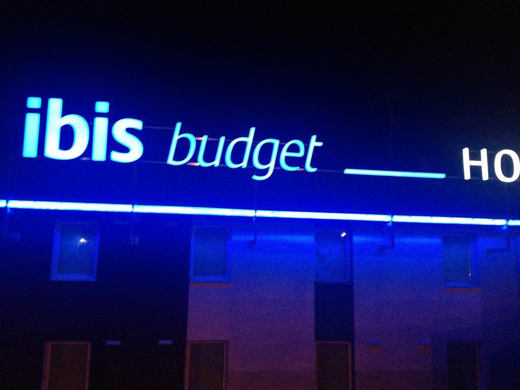 ホテル Ibis Budget Besancon Ecole Valentin エクステリア 写真