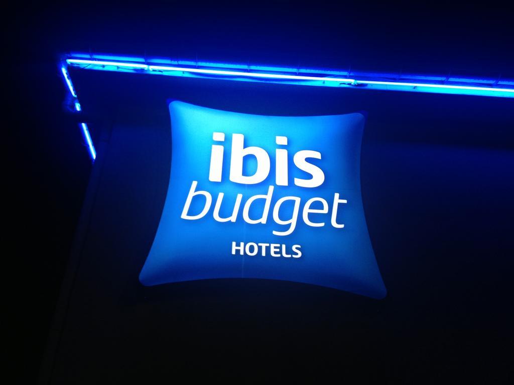 ホテル Ibis Budget Besancon Ecole Valentin エクステリア 写真