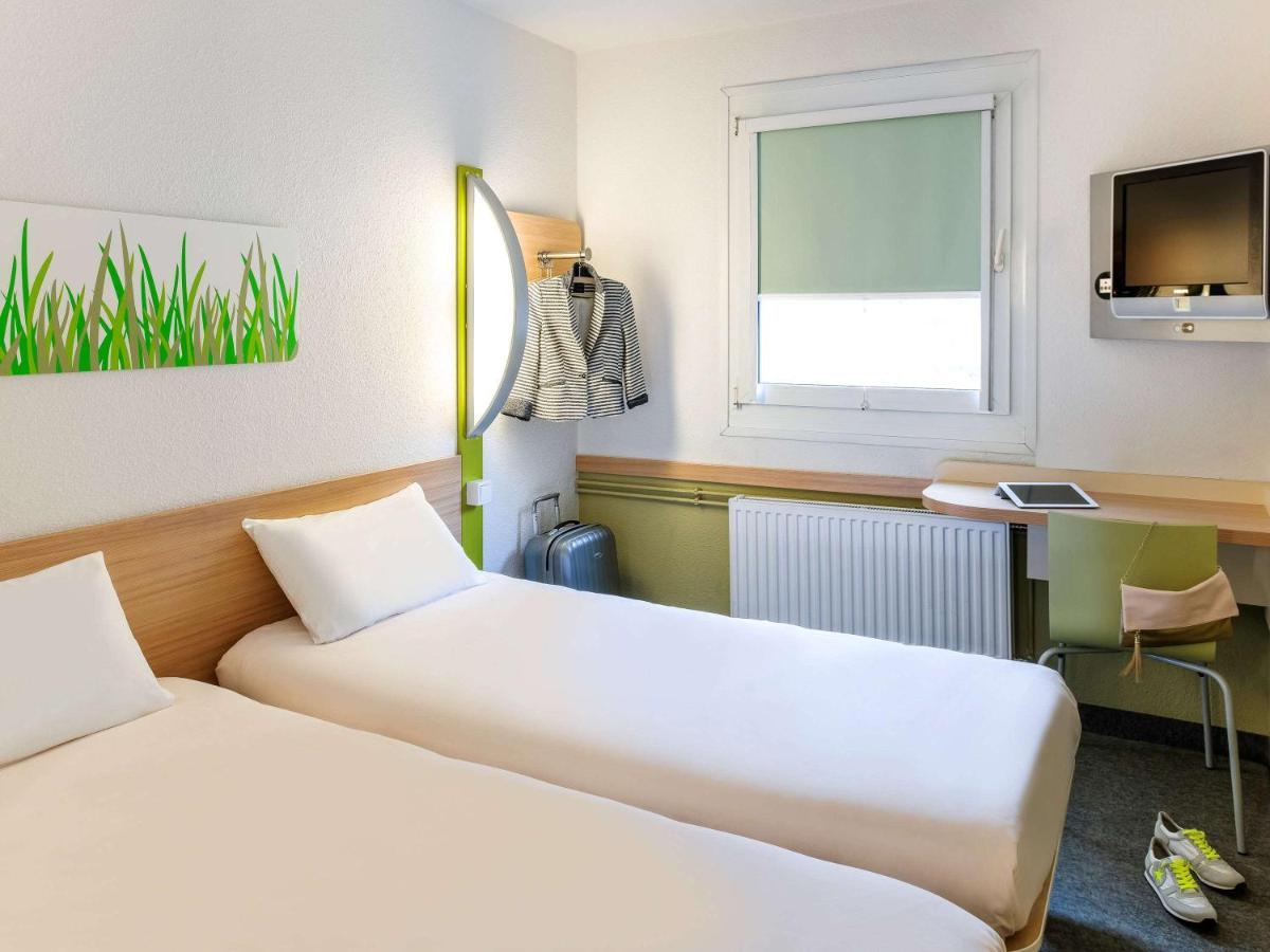 ホテル Ibis Budget Besancon Ecole Valentin エクステリア 写真